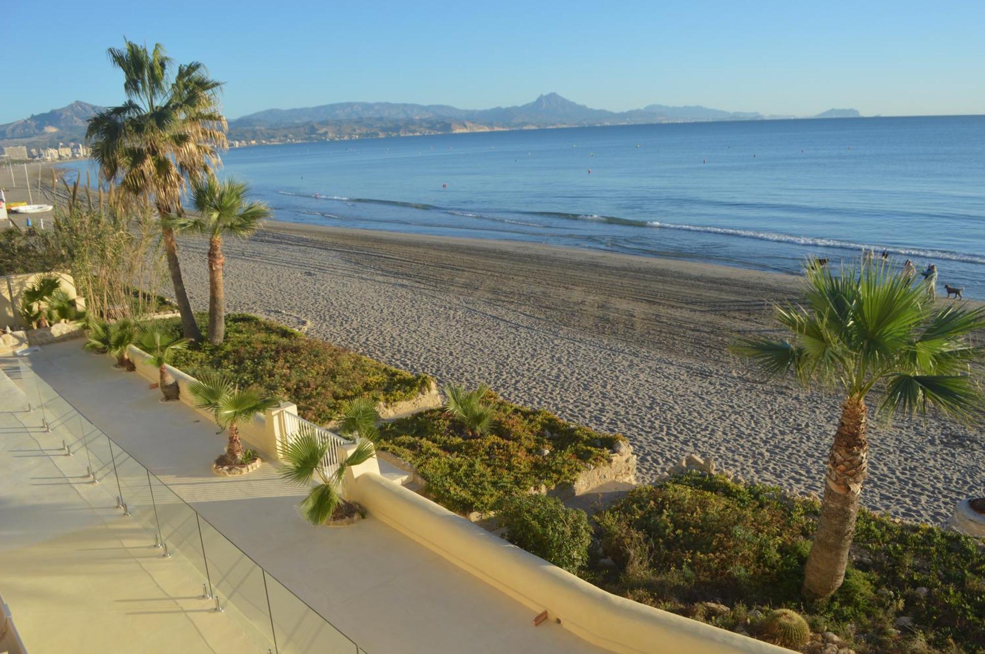 Excepcional Apartamento Loft A Pie De Playa En Chalet Roquetes لقنت المظهر الخارجي الصورة