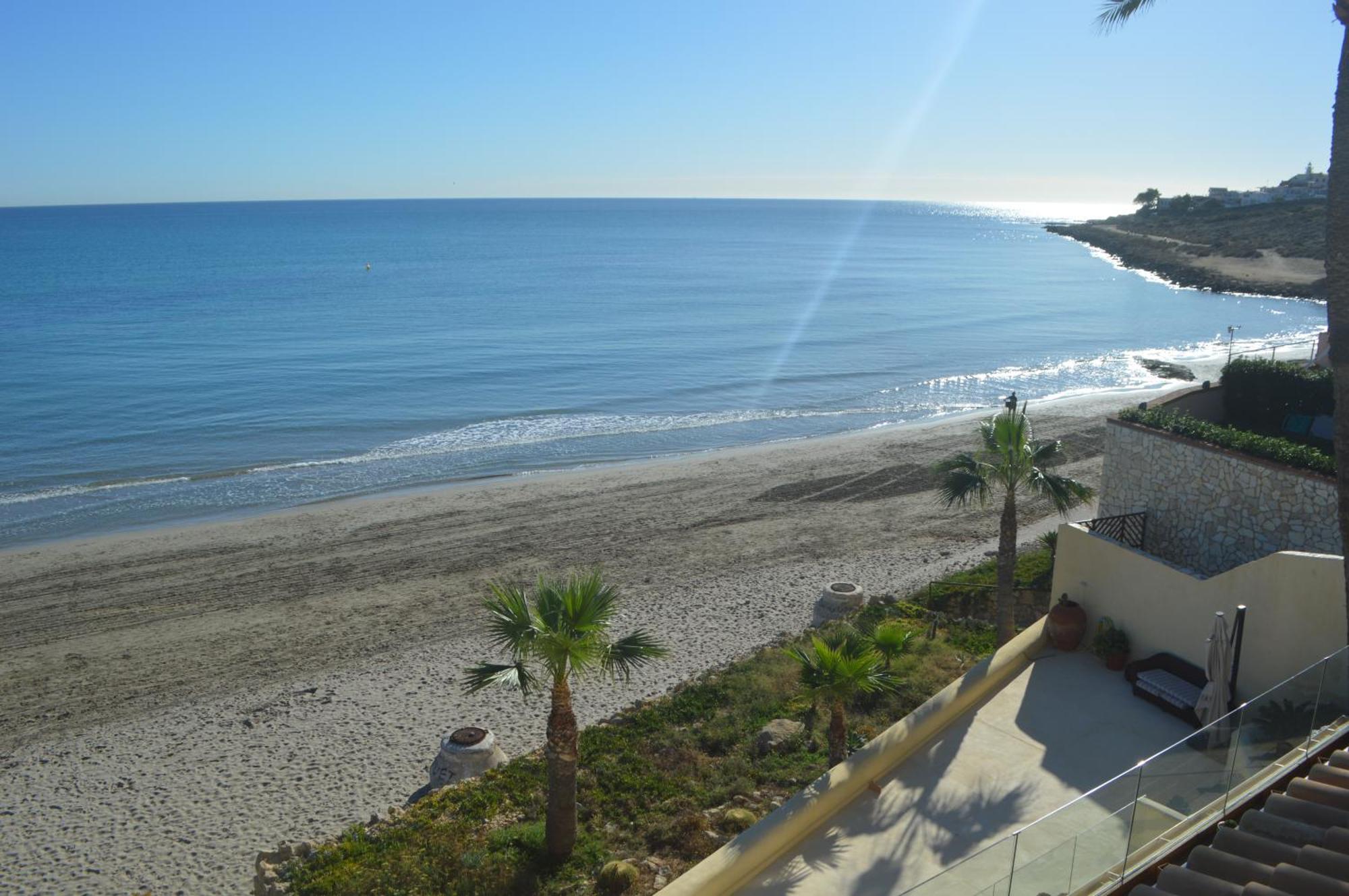 Excepcional Apartamento Loft A Pie De Playa En Chalet Roquetes لقنت المظهر الخارجي الصورة