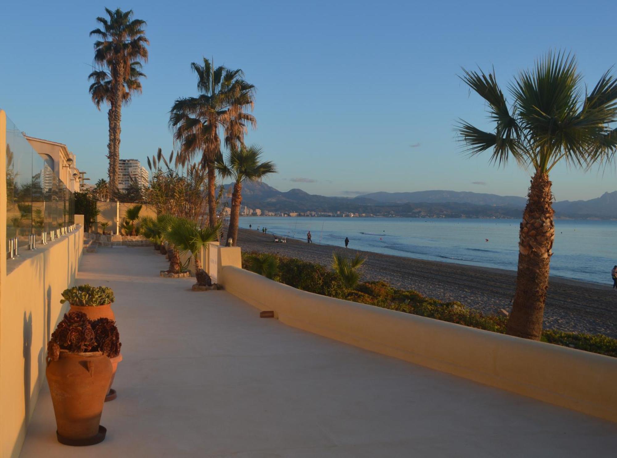 Excepcional Apartamento Loft A Pie De Playa En Chalet Roquetes لقنت المظهر الخارجي الصورة