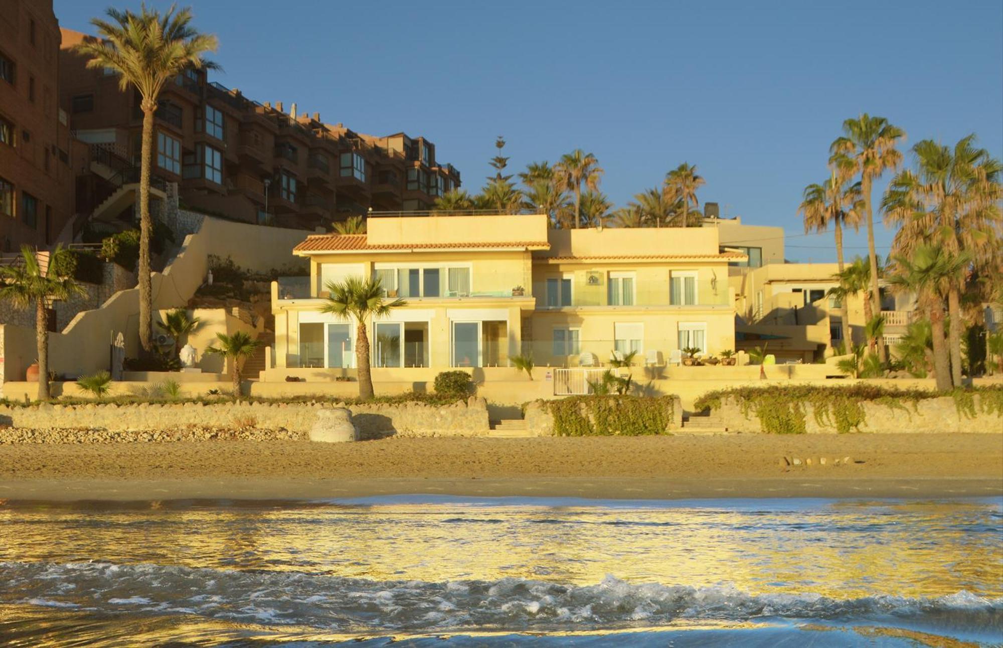Excepcional Apartamento Loft A Pie De Playa En Chalet Roquetes لقنت المظهر الخارجي الصورة
